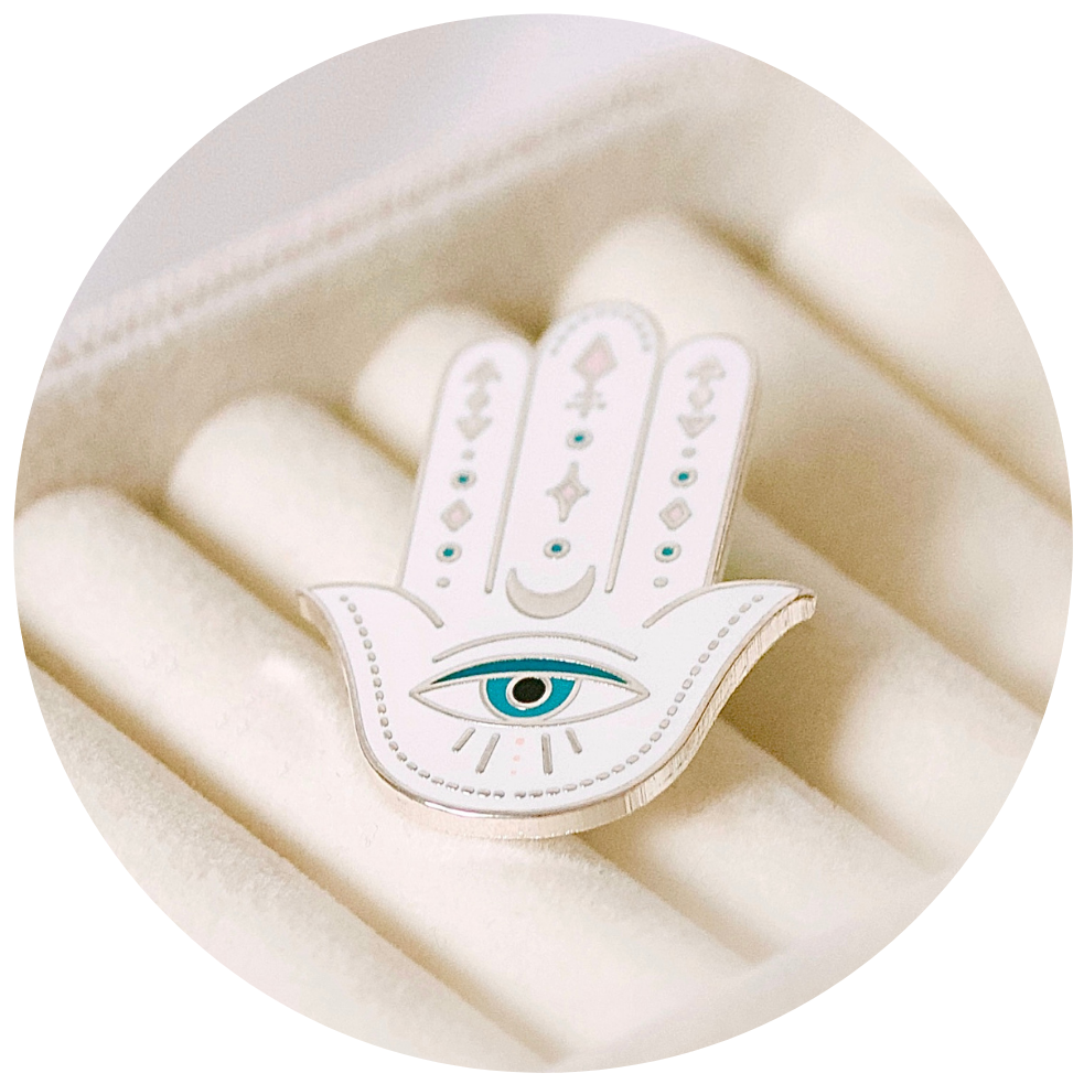 HAMSA ENAMEL PIN, WHITE & SILVER